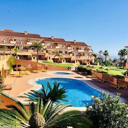 Apartment Penthouse Safari, Piscine, Terrasse Et Vue Sur Fuengirola